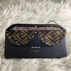 Fendi Black and Brown Sunglasses